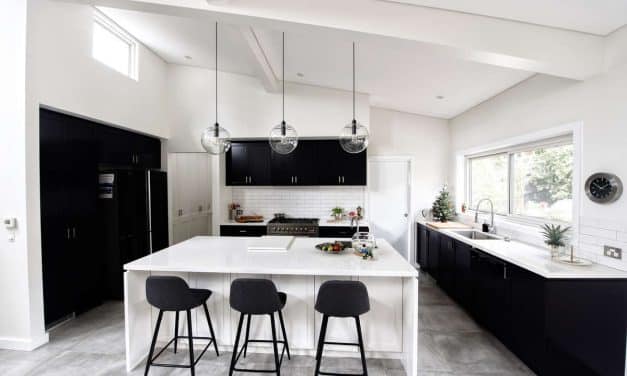 Comment décorer et accessoiriser sa cuisine pour tourner une vidéo culinaire ?