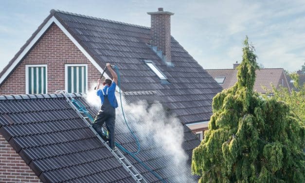 L&rsquo;importance d&rsquo;un nettoyage régulier du toit