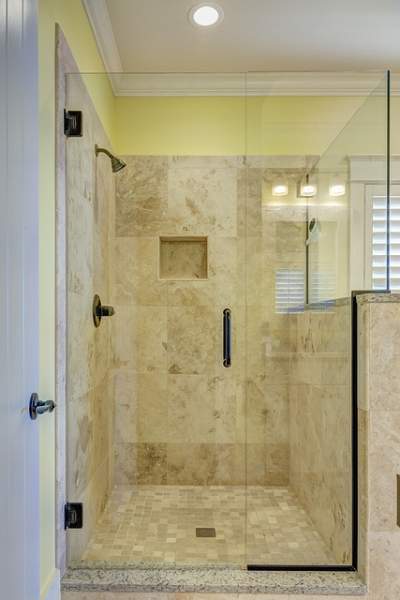 pare-douche salle de bain