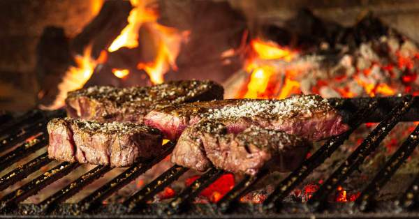 Maîtriser la cuisson en évitant la surcharge des grilles