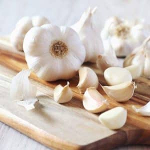 Qu’est qu’une gousse d’ail? Qu’est ce qu’une tête d’ail?