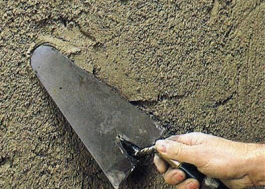 MAP ou enduit de rebouchage : secrets d’un chantier réussi sans prise de tête