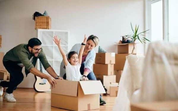 Quitter Paris pour Toulouse : le guide complet pour un déménagement réussi en famille
