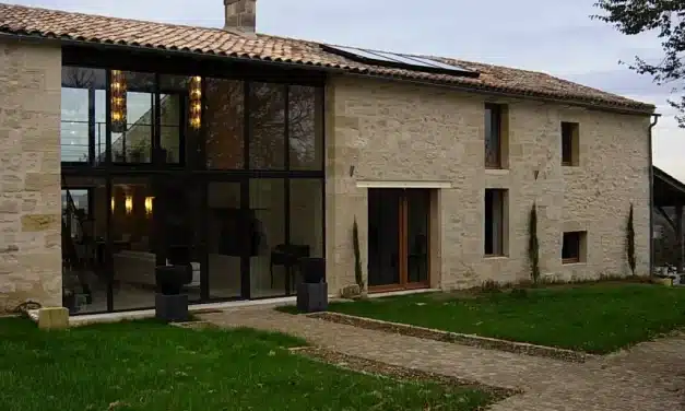 Comment bénéficier des aides pour la rénovation d&rsquo;une maison ancienne en 2025